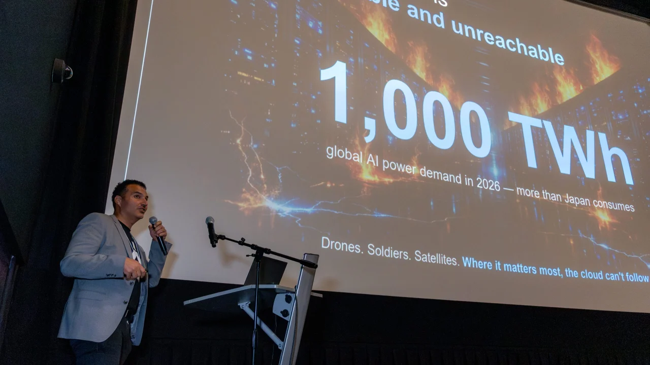 Loay Elbasyouni presenting on energy and intelligent systems.